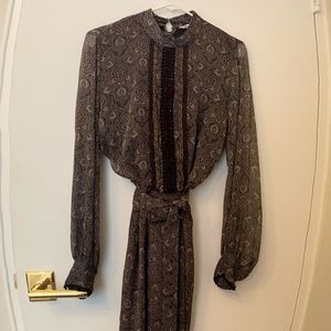 NEW long dress Zara. Cashmere pattern with lace detail